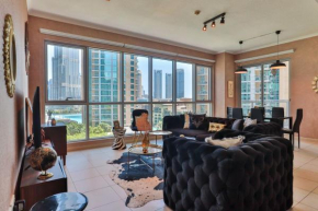 HiGuests - Luxurious apartment with Burj Khalifa views, Dubai